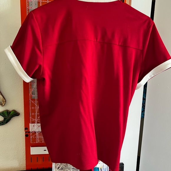 Wonder Woman Bombshell Top - Picture 4 of 4